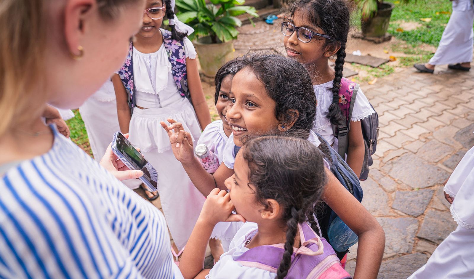 Begegnung mit buddhistischen Mönchen in Sri Lanka